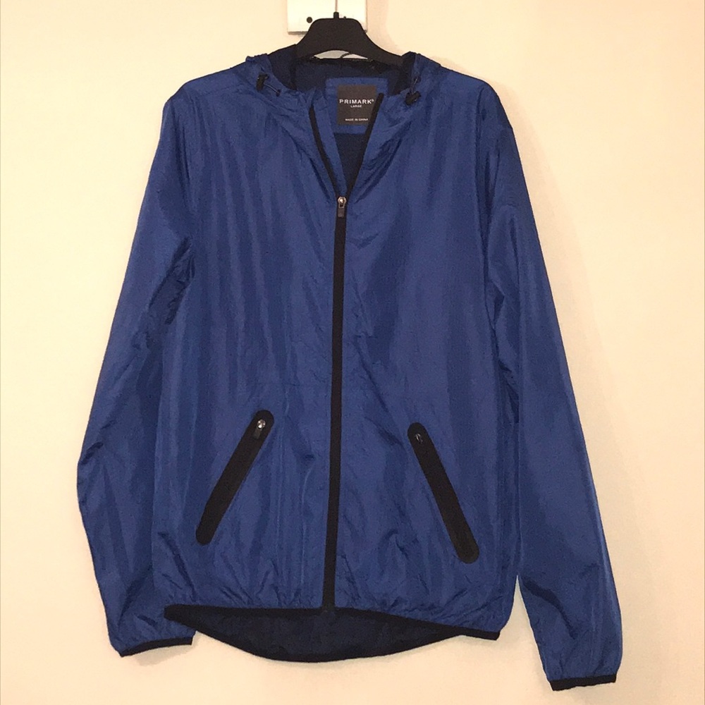 Lightweight Men’s Rain Jacket